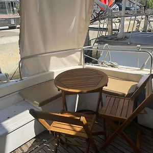 Barco El Marques Bateau-hôtel